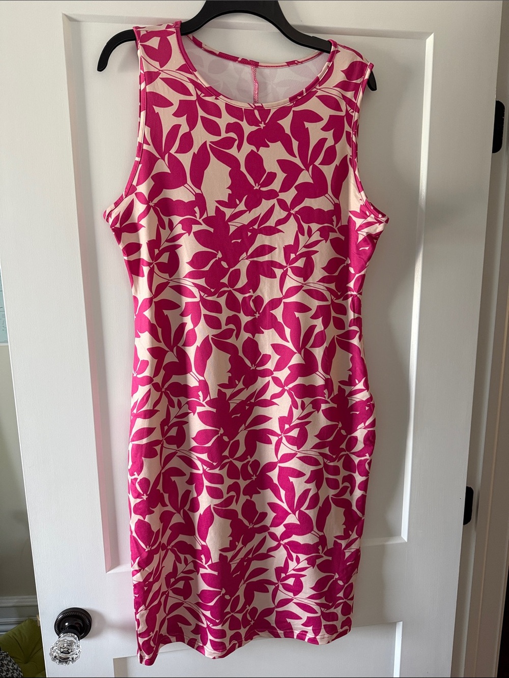 Women's Pink Leaf-Print Midi Dress WORN ONCE